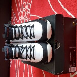 Air Jordan 9 Retro